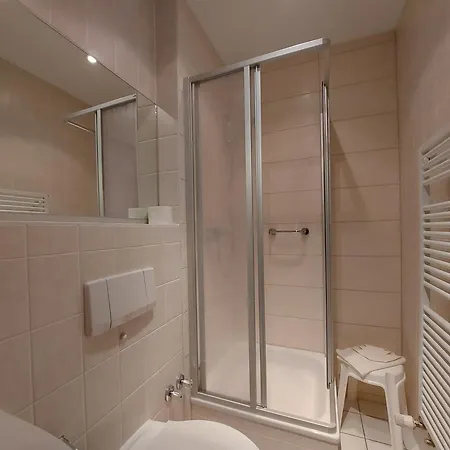 Haus Lucie 50m Bis Zum Ostseestrand * Heringsdorf