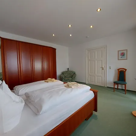 Haus Lucie 50m Bis Zum Ostseestrand Kwatera prywatna