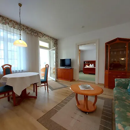 Haus Lucie 50m Bis Zum Ostseestrand Kwatera prywatna