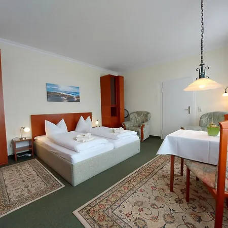 Haus Lucie 50m Bis Zum Ostseestrand * Heringsdorf