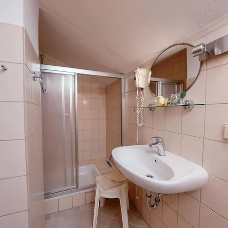 Haus Lucie 50m Bis Zum Ostseestrand Kwatera prywatna Heringsdorf